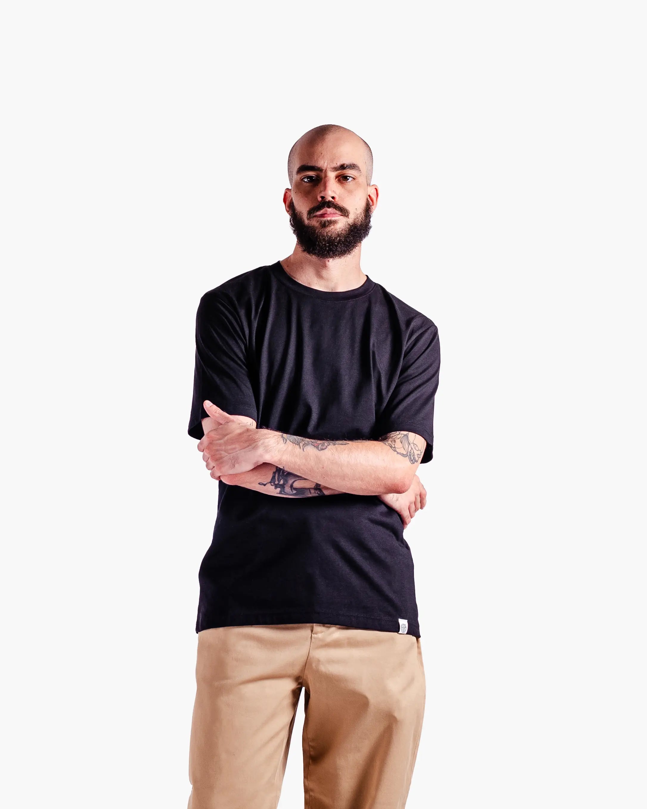 Prodotto Eco Friendly | Outdoor | Just a Vibe | Earth Care Program | Made in Italy | Abbigliamento Streetwear | Spedizione e reso gratuito | Pagamenti su server sicuri e certificati | Per assistenza +393402800270