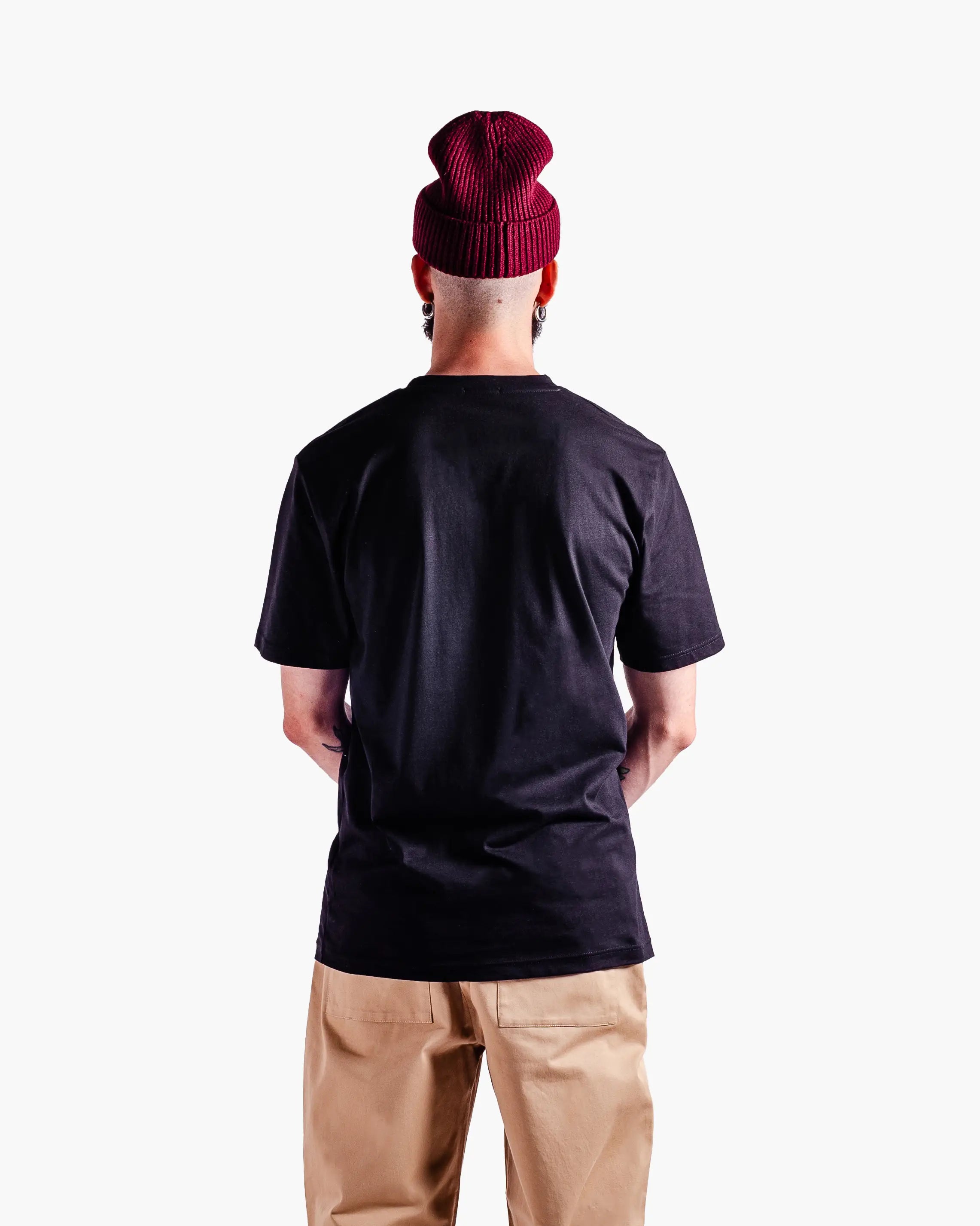 Prodotto Eco Friendly | Outdoor | Just a Vibe | Earth Care Program | Made in Italy | Abbigliamento Streetwear | Spedizione e reso gratuito | Pagamenti su server sicuri e certificati | Per assistenza +393402800270