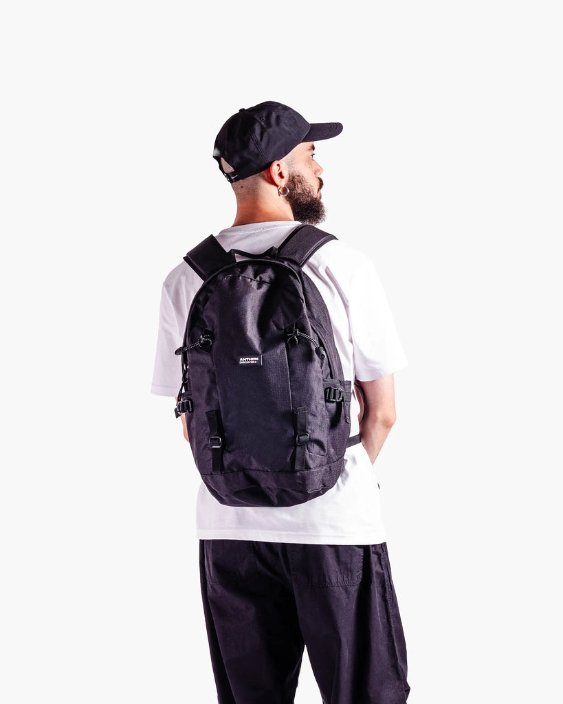  Prodotto Eco Friendly | Outdoor | Just a Vibe | Earth Care Program | Made in Italy | Abbigliamento Streetwear | Spedizione e reso gratuito | Pagamenti su server sicuri e certificati | Per assistenza +393402800270